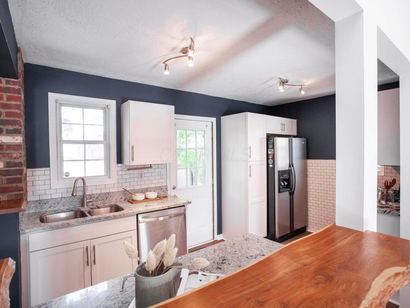 1041 Oregon Avenue , Columbus, OH 43201 Photo 14