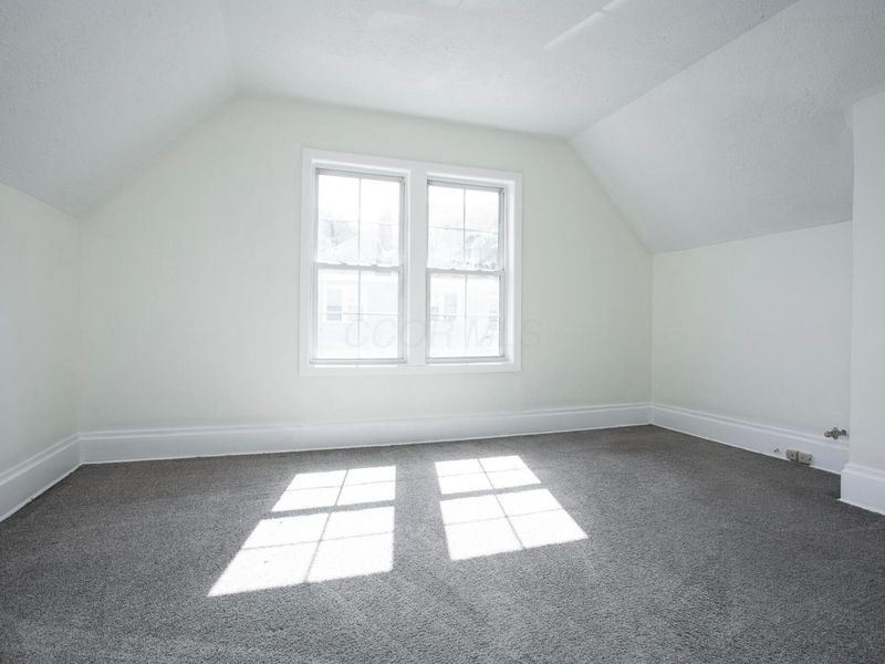 1041 Oregon Avenue , Columbus, OH 43201 Photo 32