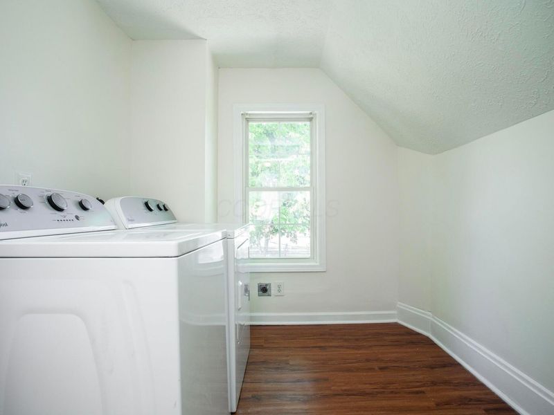 1041 Oregon Avenue , Columbus, OH 43201 Photo 37