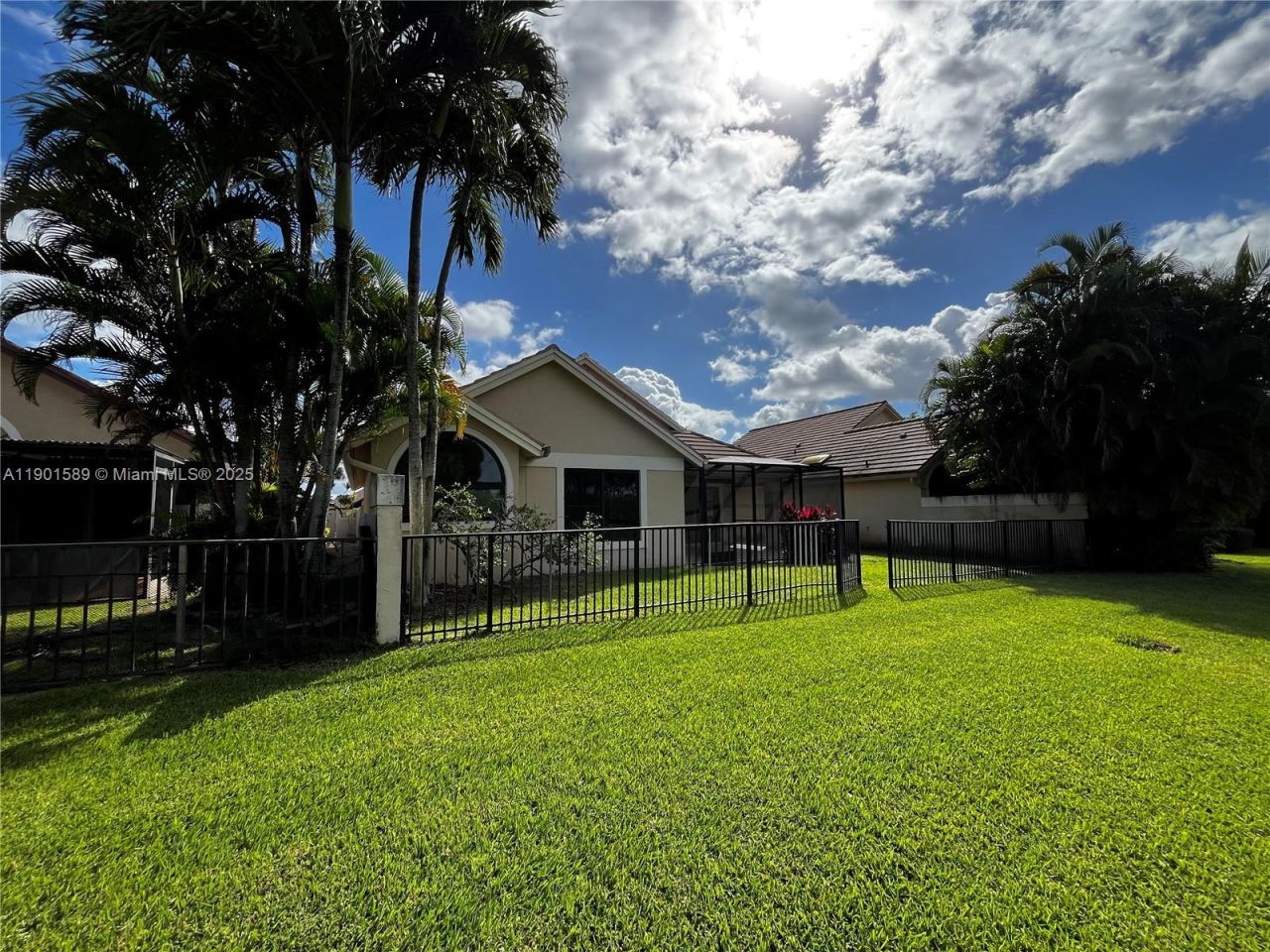 8079 Popash Ct , Boynton Beach, FL 33472 Photo