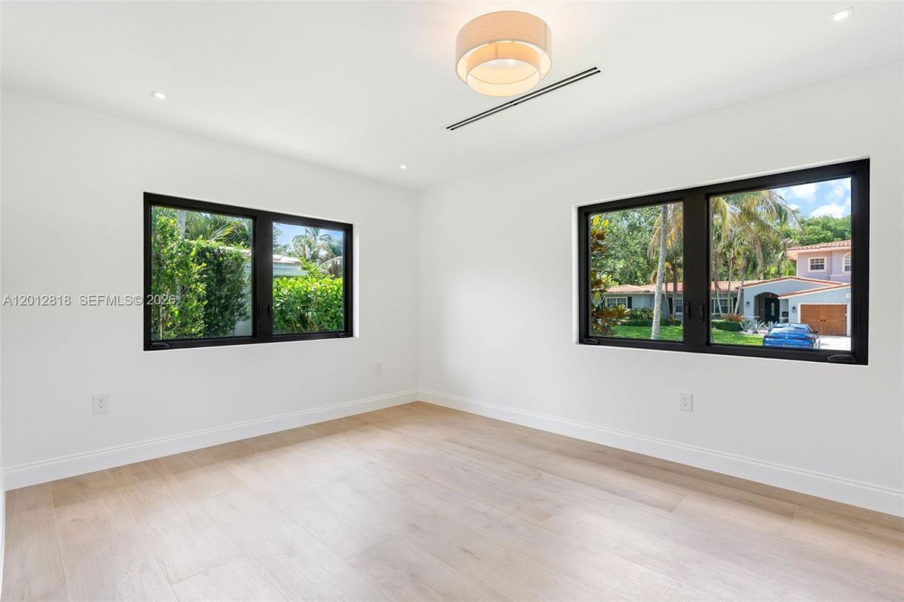 1431 Certosa Ave, Coral Gables, FL 33146 Photo