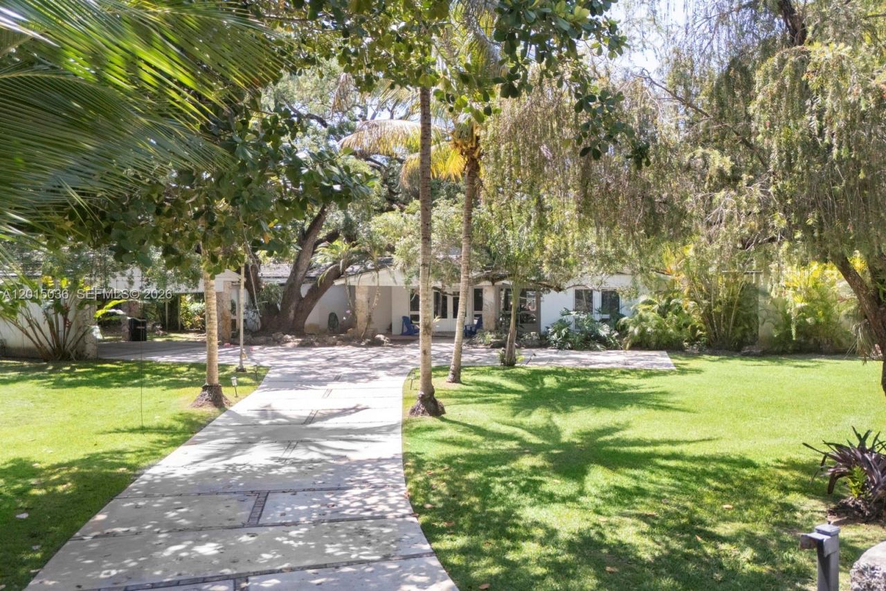 5340 Banyan Dr, Coral Gables, FL 33156 Photo