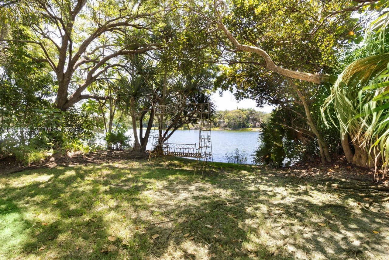 5340 Banyan Dr, Coral Gables, FL 33156 Photo