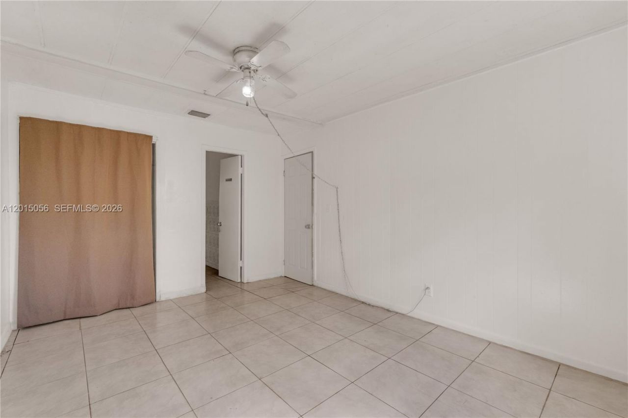 2005 NW 11th Ave , Fort Lauderdale, FL 33311 Photo