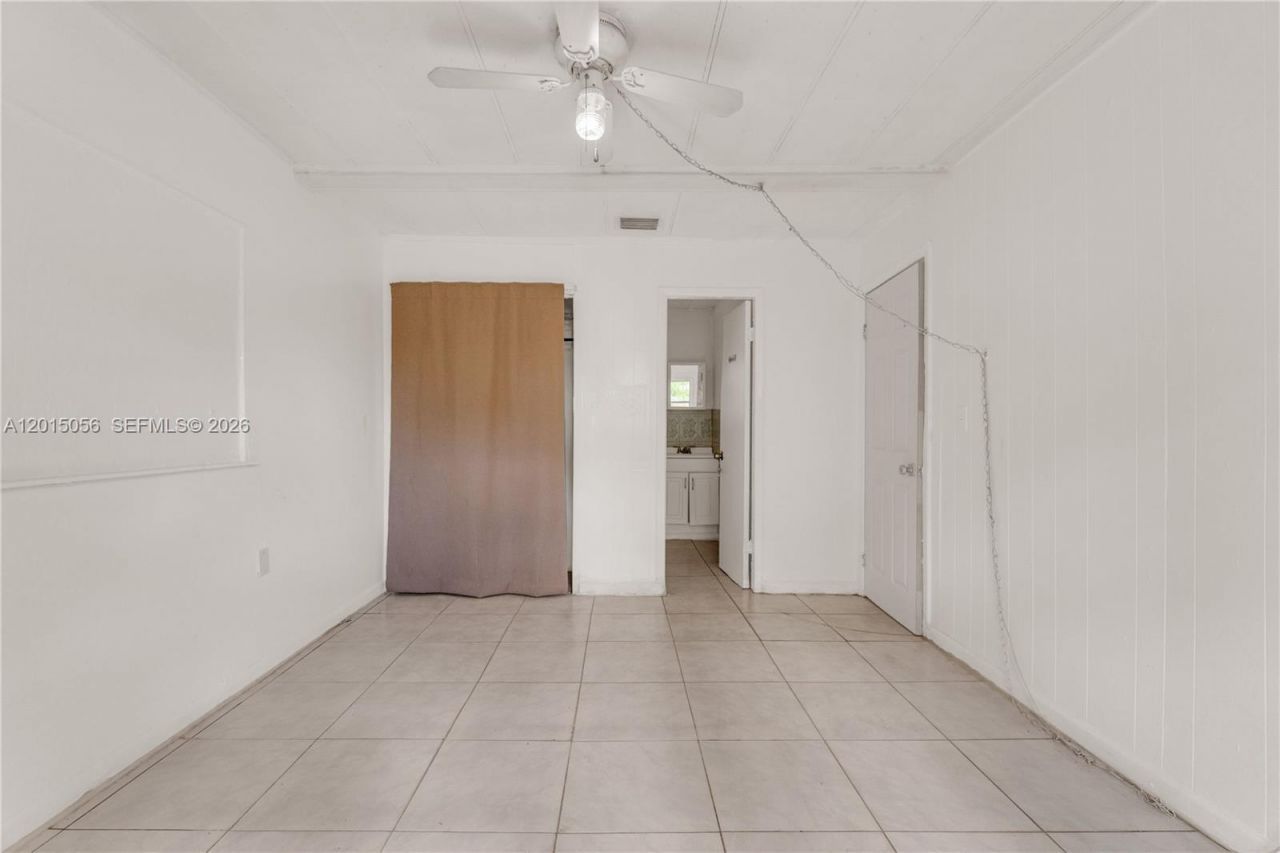 2005 NW 11th Ave , Fort Lauderdale, FL 33311 Photo