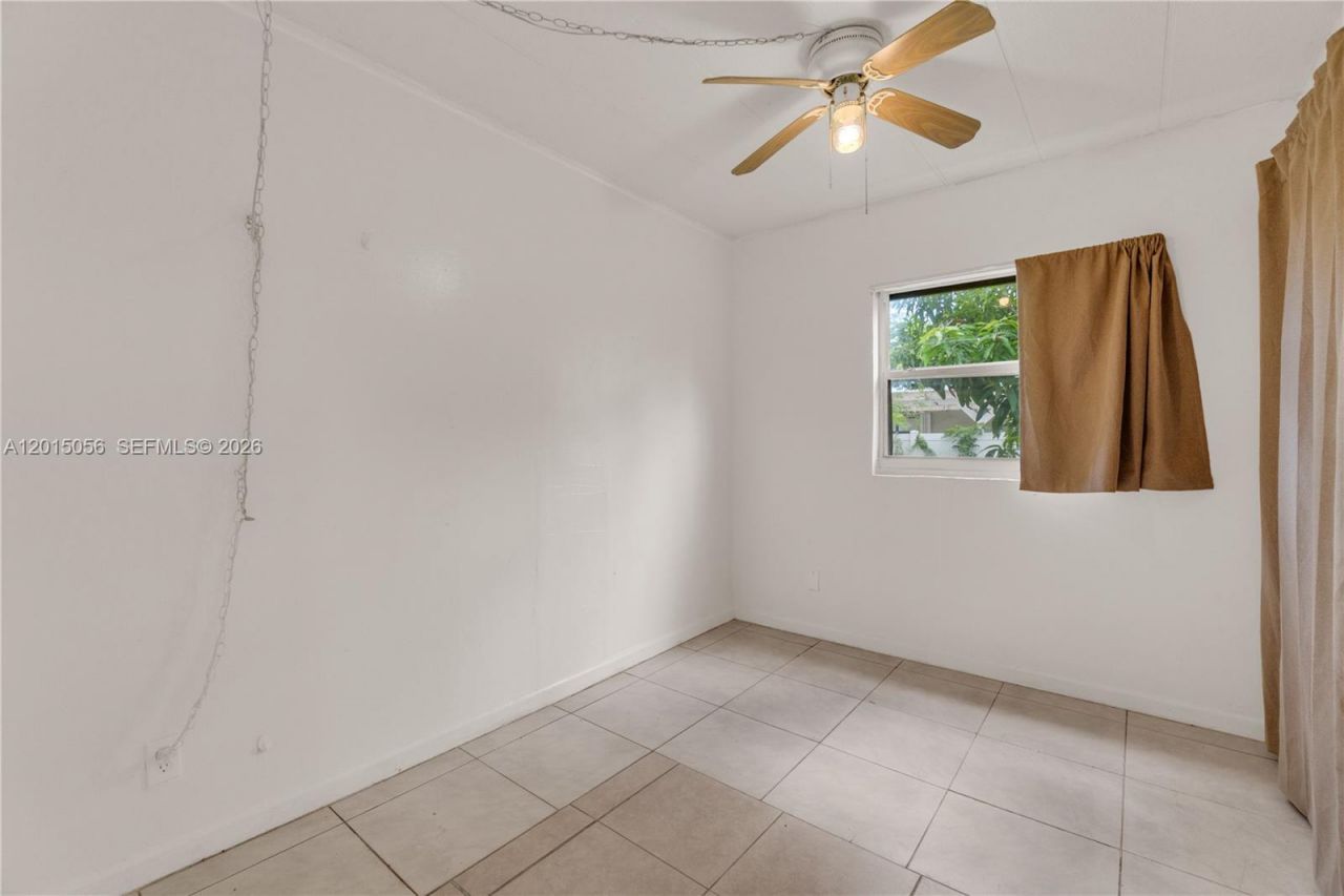 2005 NW 11th Ave , Fort Lauderdale, FL 33311 Photo