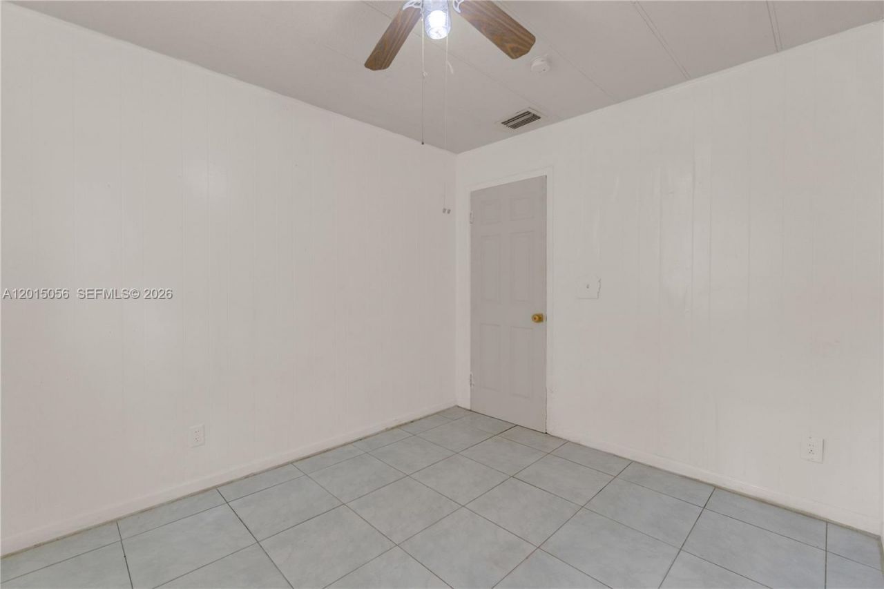 2005 NW 11th Ave , Fort Lauderdale, FL 33311 Photo