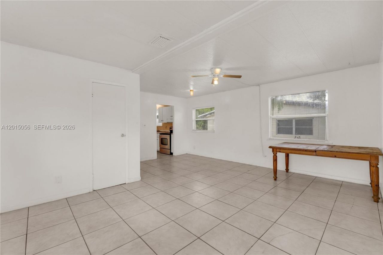 2005 NW 11th Ave , Fort Lauderdale, FL 33311 Photo