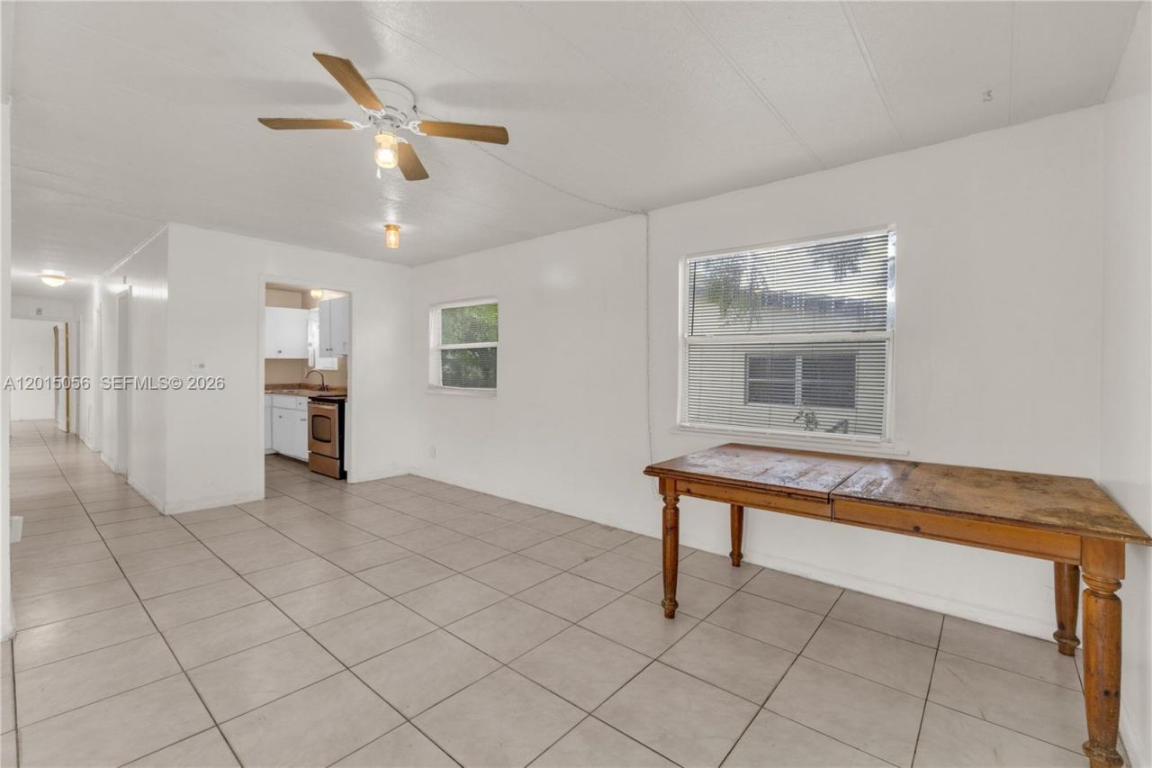 2005 NW 11th Ave , Fort Lauderdale, FL 33311 Photo