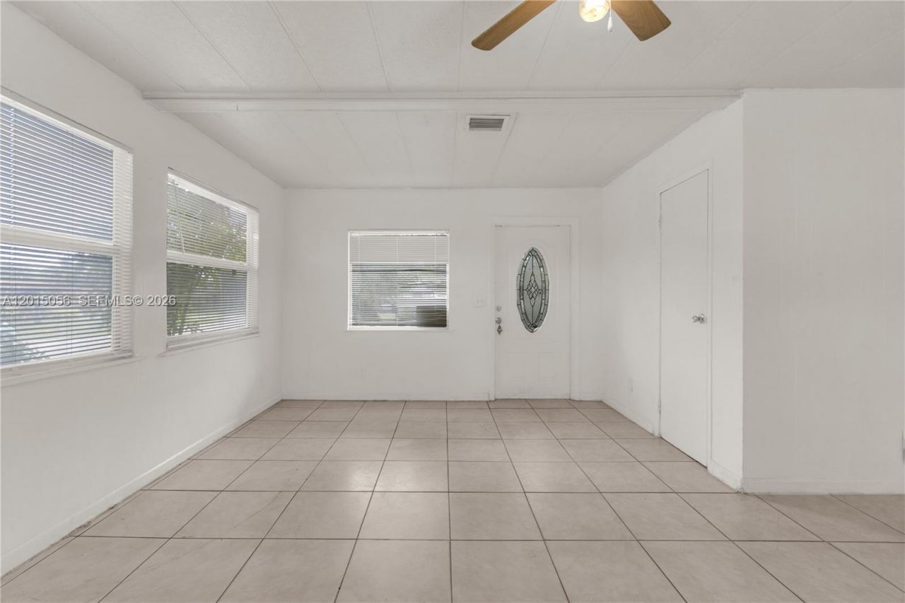 2005 NW 11th Ave , Fort Lauderdale, FL 33311 Photo