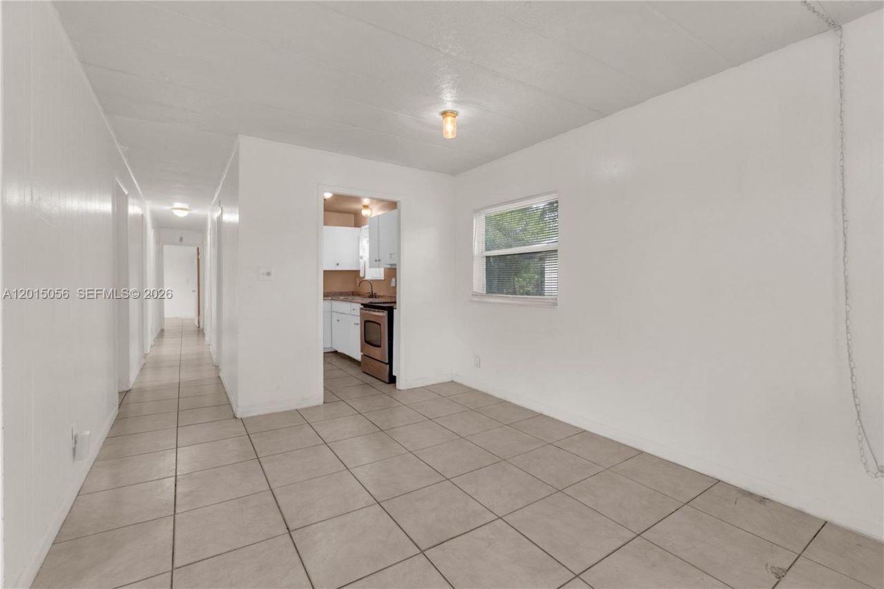 2005 NW 11th Ave , Fort Lauderdale, FL 33311 Photo