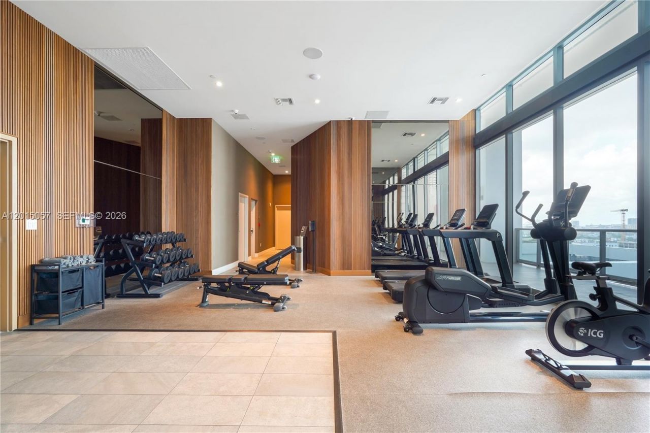 229 SW 9th St , Unit 504, Miami, FL 33130 Photo