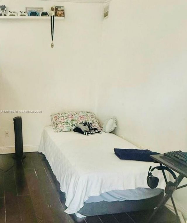 488 NW 165th St Rd , Unit B-512, Miami, FL 33169 Photo