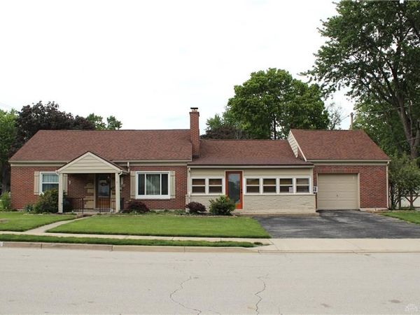 9 Elm Street, Englewood, OH 45322