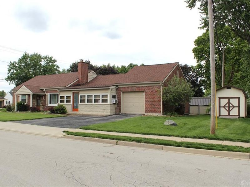 9 Elm Street, Englewood, OH 45322 Photo 3