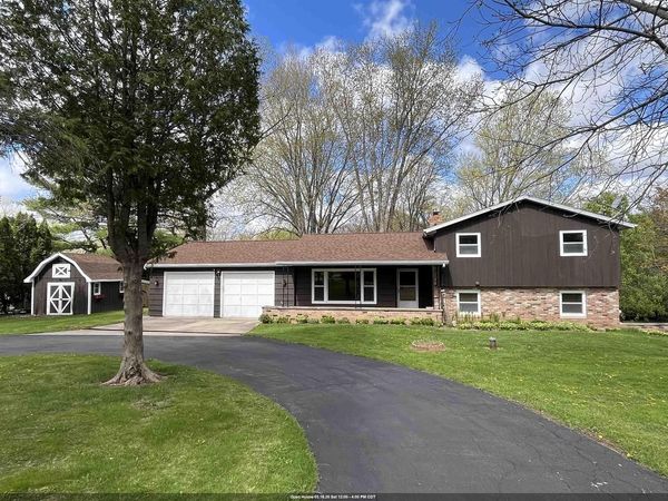 N1251 RIVER DRIVE, Greenville, WI 54942