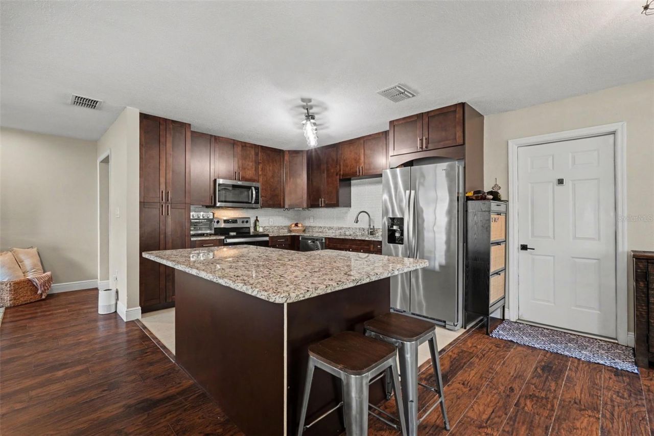 2209 Sherbrook Drive, Valrico, FL 33594 Photo