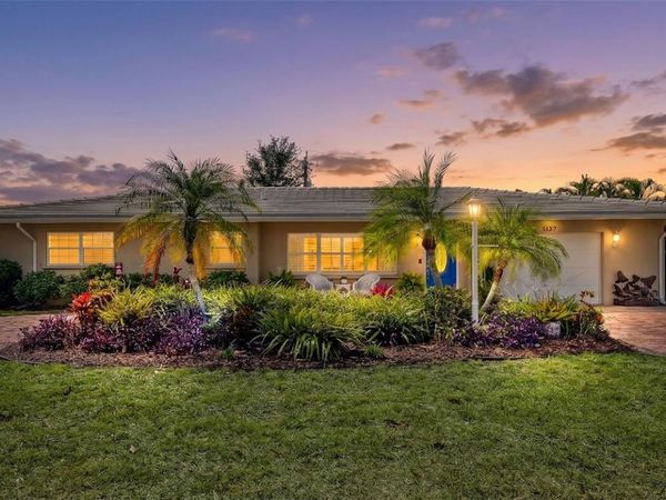 3537 S SCHOOL AVENUE, SARASOTA, FL 34239