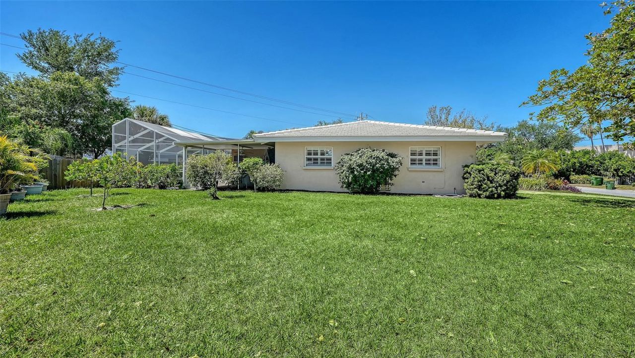 3537 S School Avenue, Sarasota, FL 34239 Photo