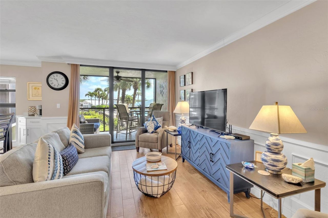 1085 Bald Eagle Drive, Unit E210, Marco Island, FL 34145 Photo
