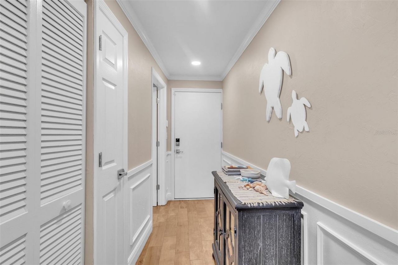 1085 Bald Eagle Drive, Unit E210, Marco Island, FL 34145 Photo