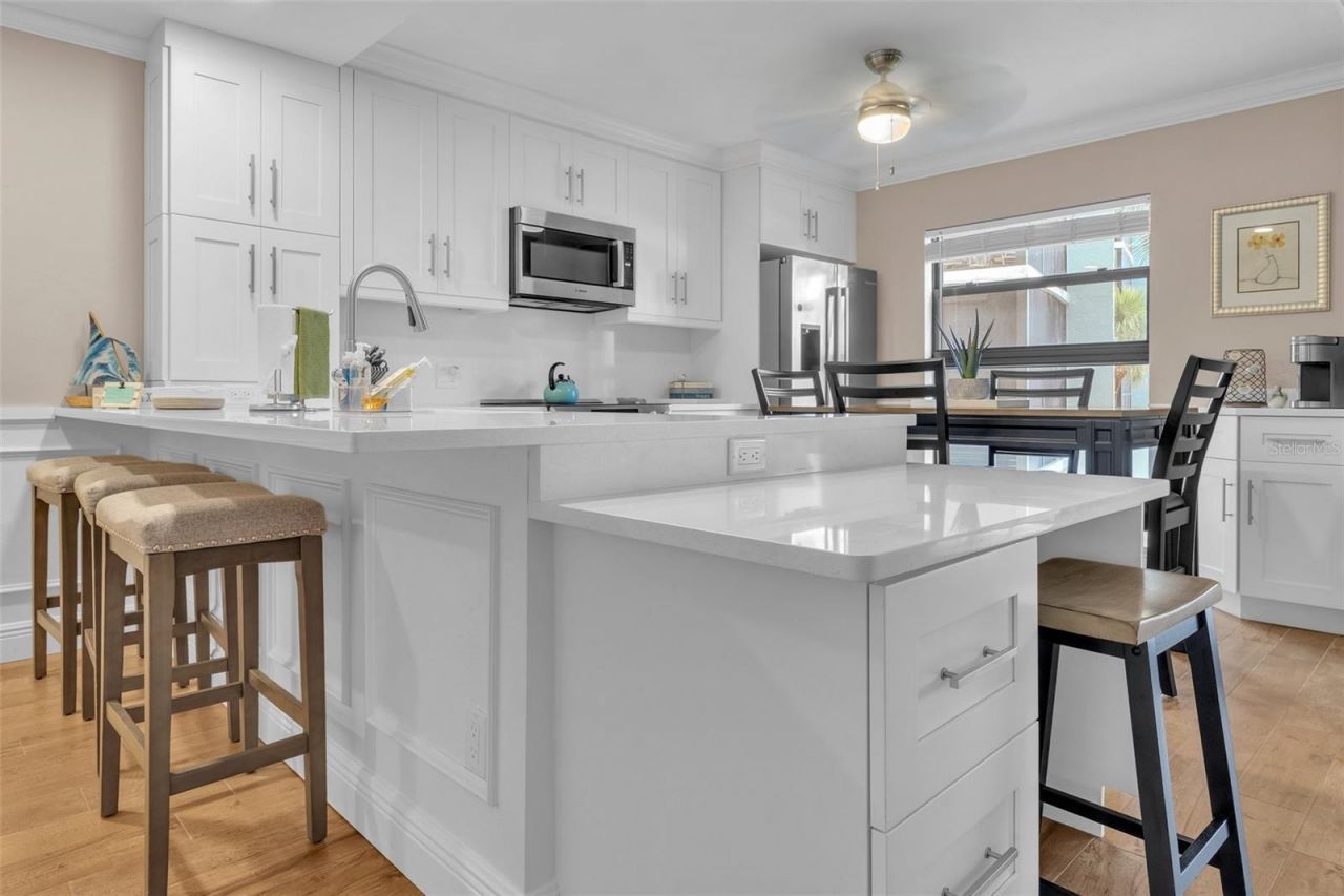 1085 Bald Eagle Drive, Unit E210, Marco Island, FL 34145 Photo