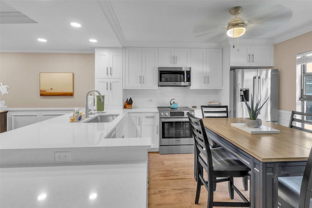1085 Bald Eagle Drive, Unit E210, Marco Island, FL 34145 Photo