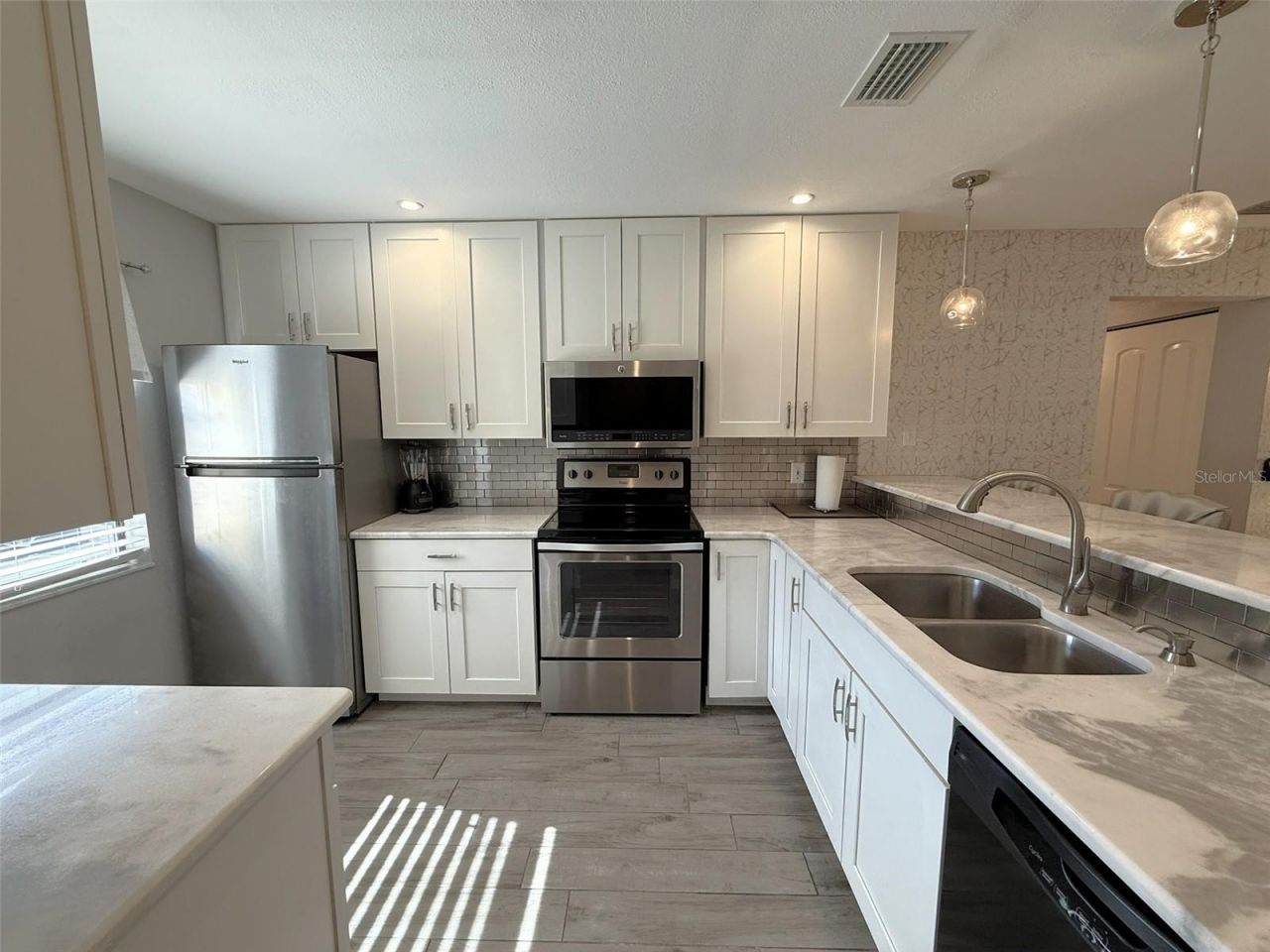 3001 58th Avenue S, Unit 610, Saint Petersburg, FL 33712 Photo