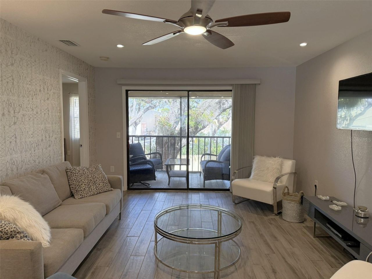 3001 58th Avenue S, Unit 610, Saint Petersburg, FL 33712 Photo