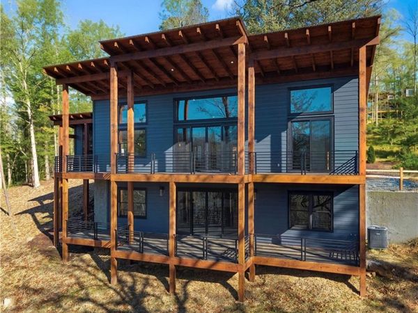 65 Wolf Creek Heights , Mineral Bluff, GA 30559