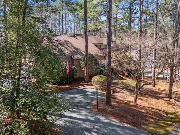 2 Torrey Pines Place, Pinehurst, NC 28374