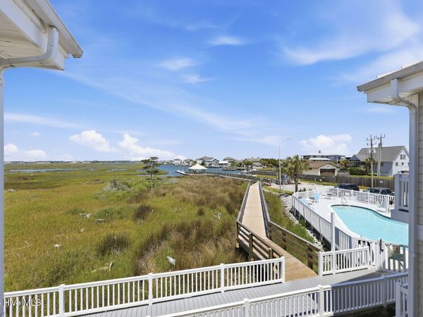 602 W Ft Macon Road, Unit 218, Atlantic Beach, NC 28512