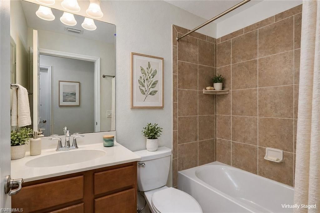 13710 Julias Way, Unit 915, Fort Myers, FL 33919 Photo