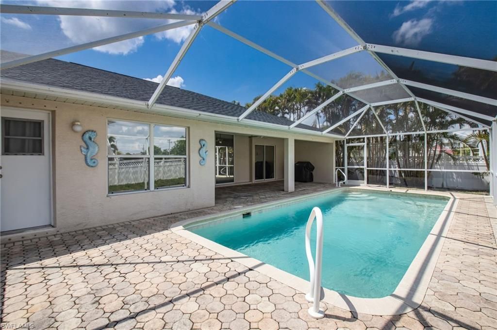 5333 SW 16th Pl, Cape Coral, FL 33914 Photo