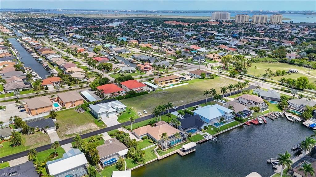 5333 SW 16th Pl, Cape Coral, FL 33914 Photo