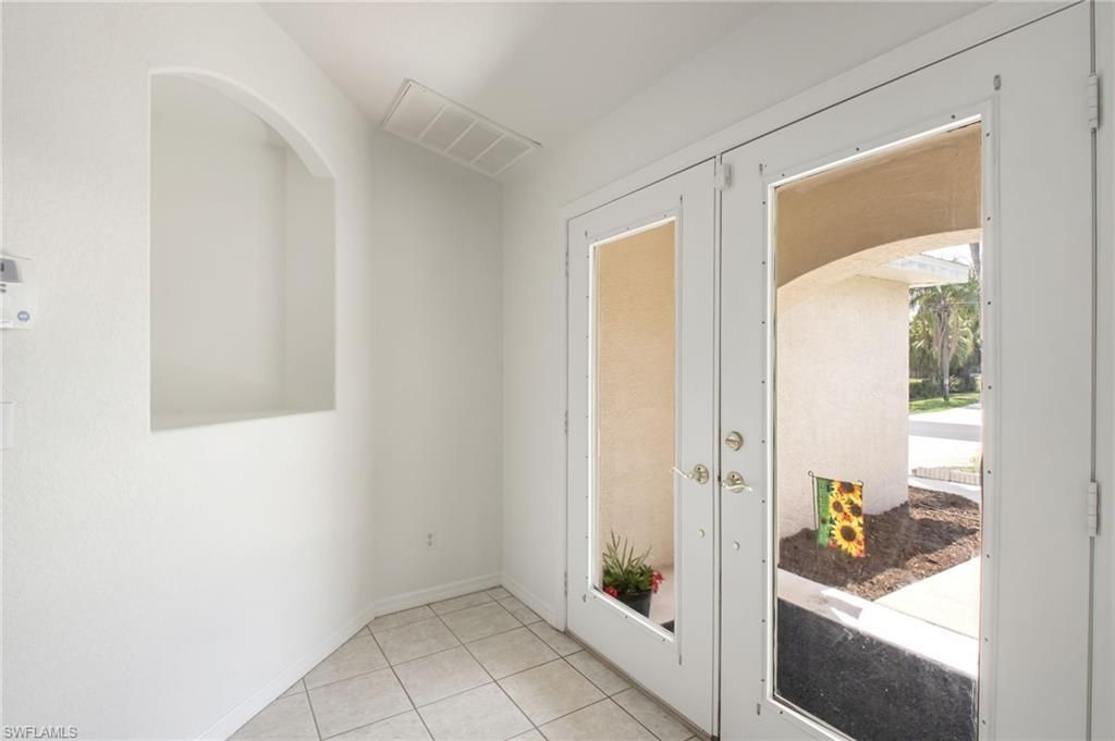 5333 SW 16th Pl, Cape Coral, FL 33914 Photo