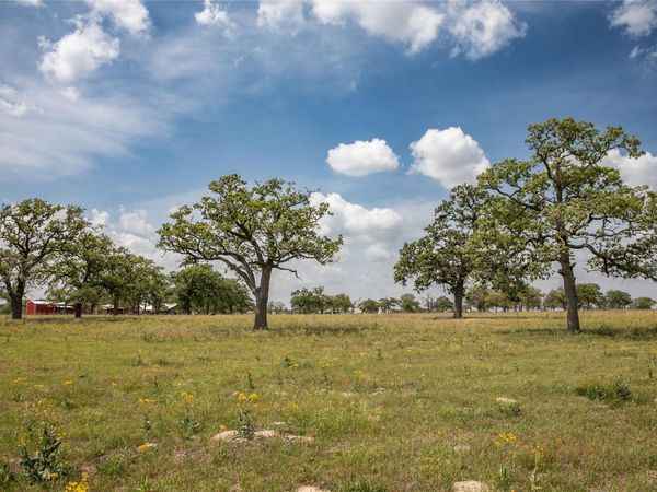 4254 FM 180 RD, Ledbetter, TX 78946