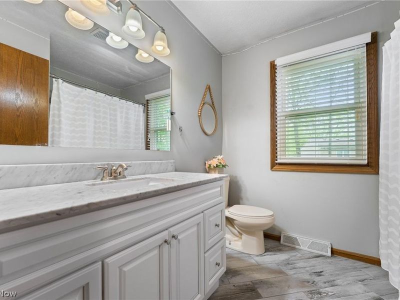 510 Stoneybrook Lane, Canfield, OH 44406 Photo 18