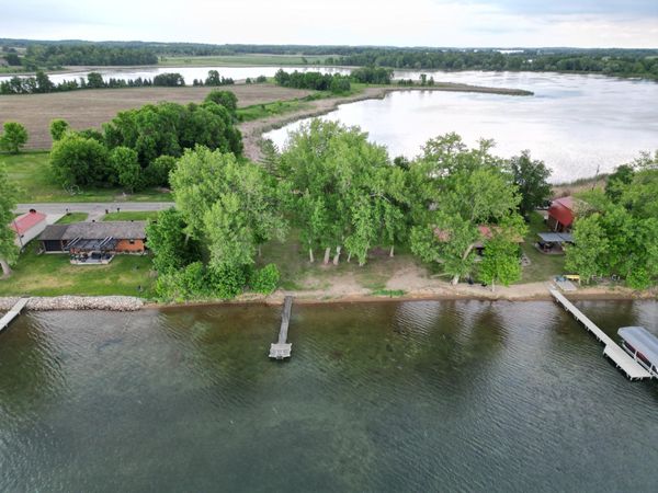 353XX Big Mcdonald Lane, Dent, MN 56528