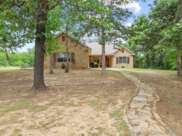 6644 Black Oak Trail , Kingston, OK 73439