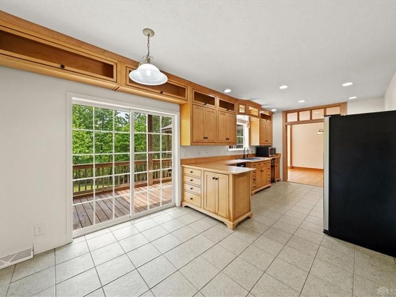 1393 Dutch Thomas Road, Peebles, OH 45660 Photo 15