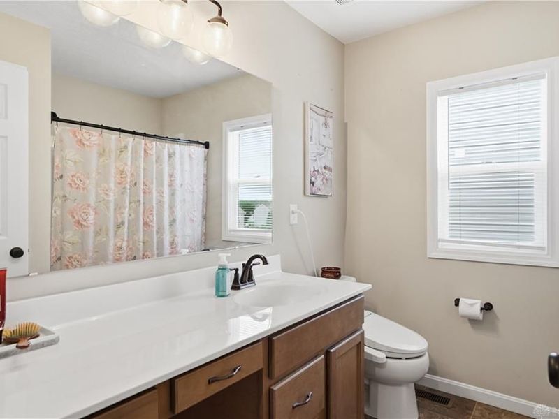 1560 Englewood Court, Maineville, OH 45039 Photo 41