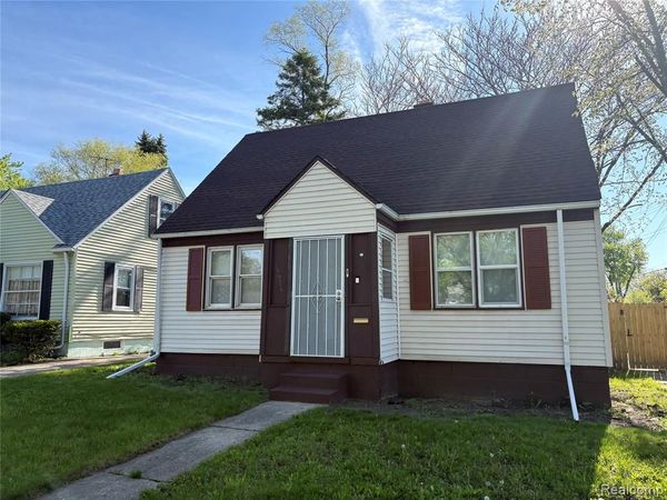 19916 Westphalia Street, Detroit, MI 48205