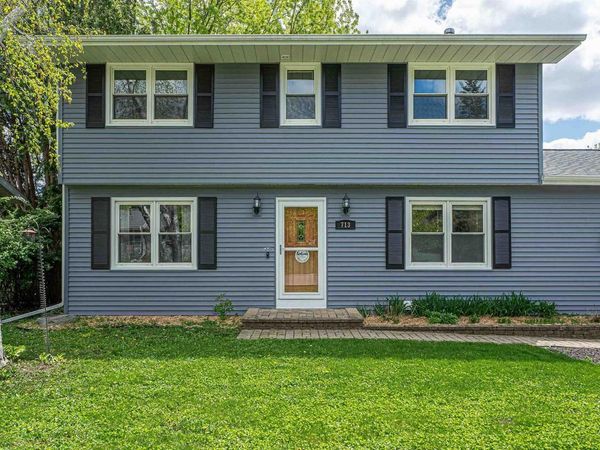 713 Park Avenue, Deforest, WI 53532