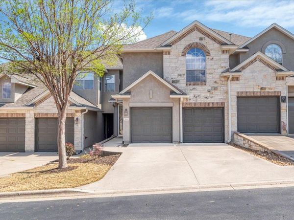 114 Aria RDG, Unit 802, Lakeway, TX 78738