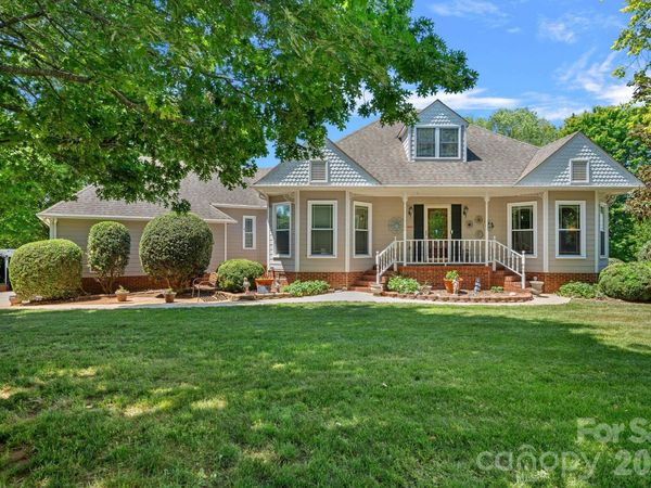 240 Canvasback Road , Mooresville, NC 28117