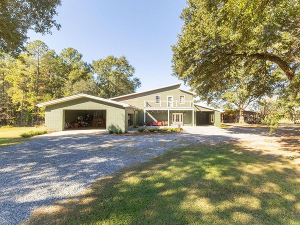 18 Gordon Dr., Petal, MS 39465