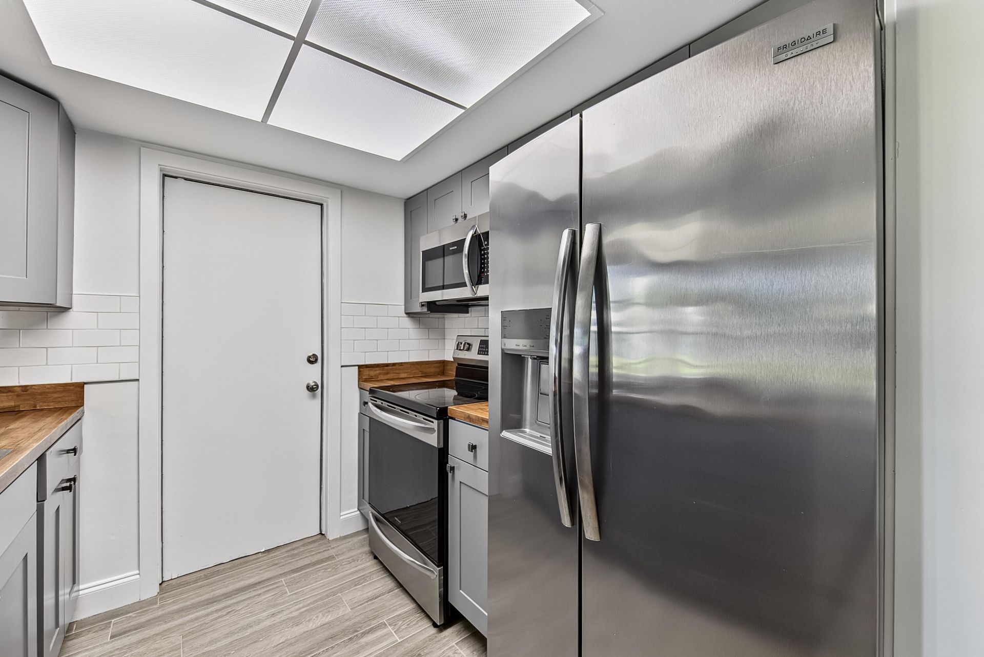2521 N Cypress Road, Pompano Beach, FL 33064 Photo