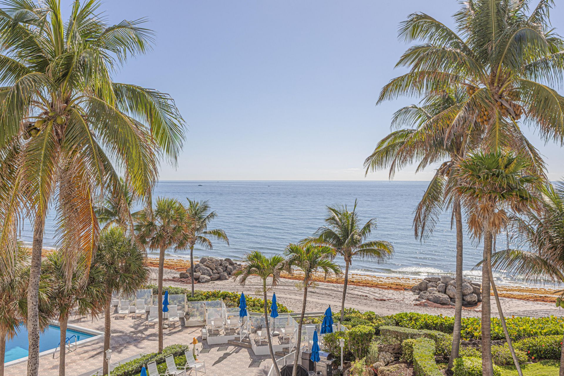 500 SE 21st Avenue, Unit 403, Deerfield Beach, FL 33441 Photo