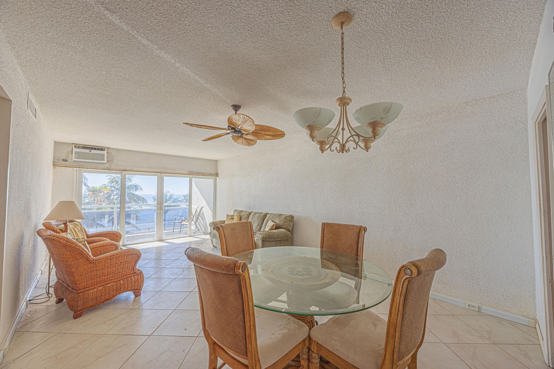 500 SE 21st Avenue, Unit 403, Deerfield Beach, FL 33441 Photo